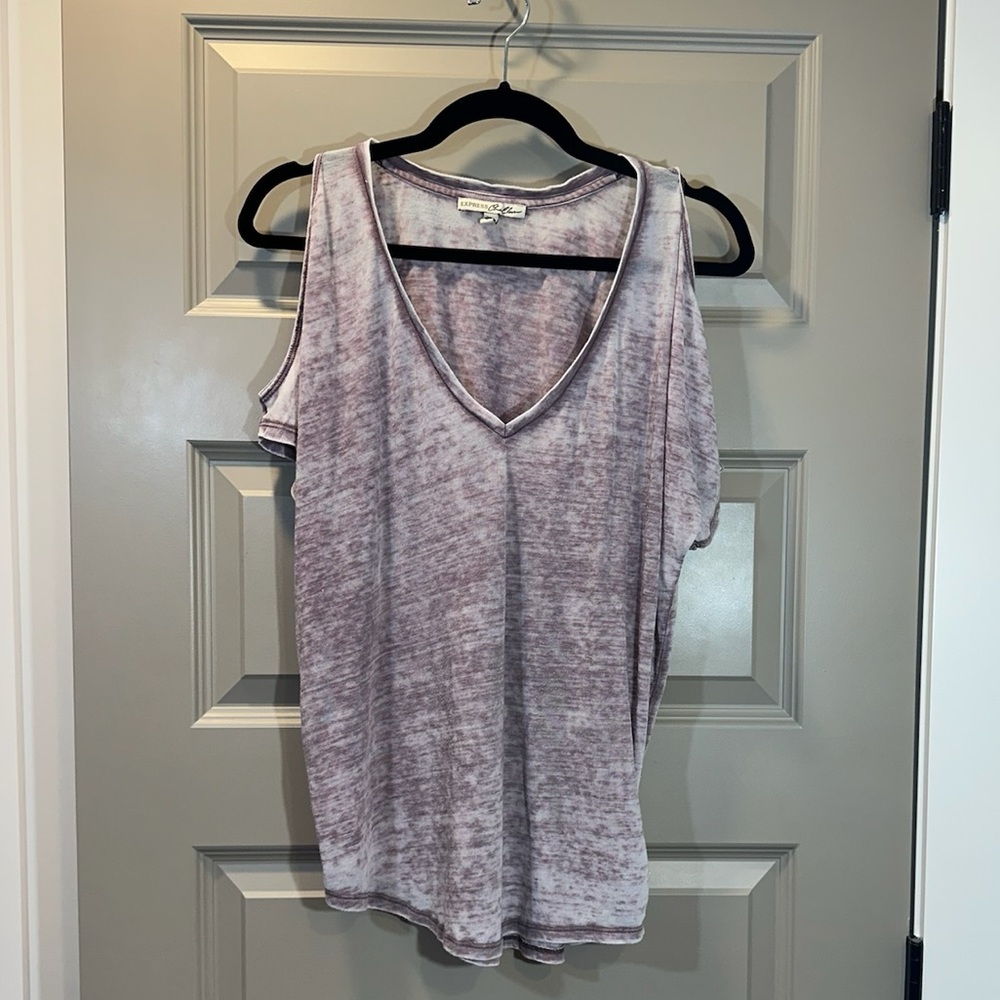 Express Cold Shoulder Short Sleeve Top - Women’s S